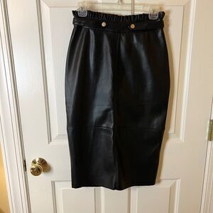 NWT Zara Black Stretch Faux Leather Midi Length Pencil Skirt Ruffle Waist SMALL